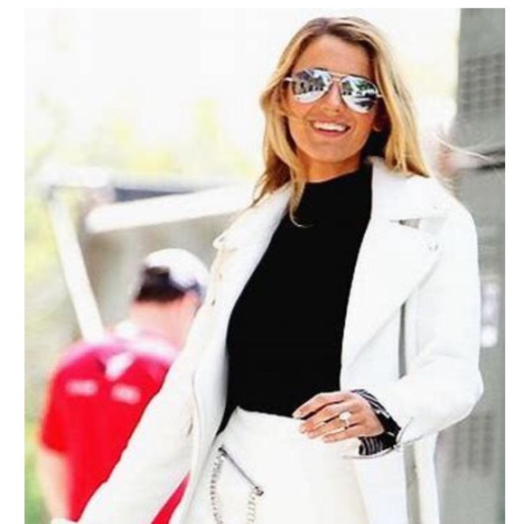 SilverMirroredAviators👓 - Picture 4 of 8